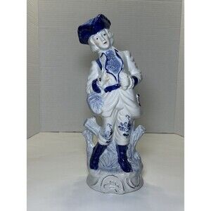 Vintage Victorian/Colonial Gentleman Ceramic Porcelain Figurine White/Blue Decor